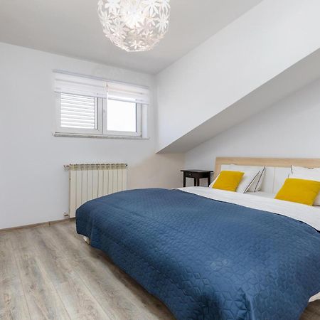 Awesome Apartment In Pula With Wifi 外观 照片