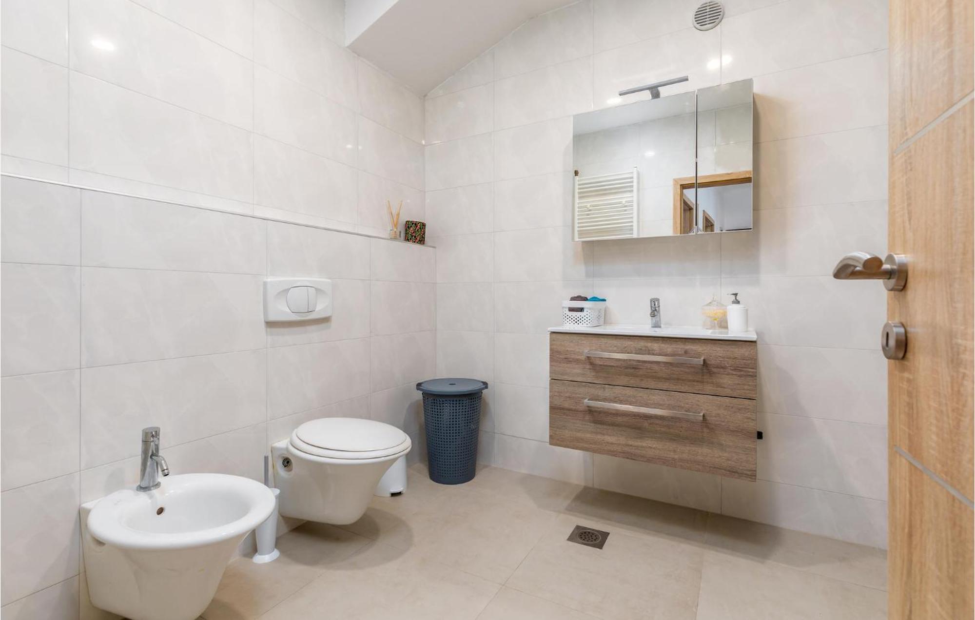 Awesome Apartment In Pula With Wifi 外观 照片